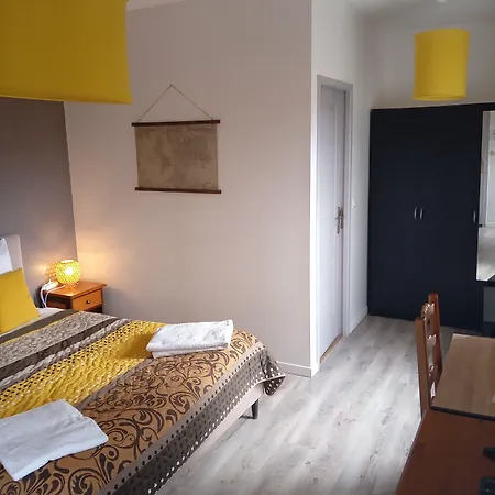 A Deux Pas Du Rheby بيت ضيافة Villebois