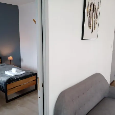 A Deux Pas Du Rheby Guest house